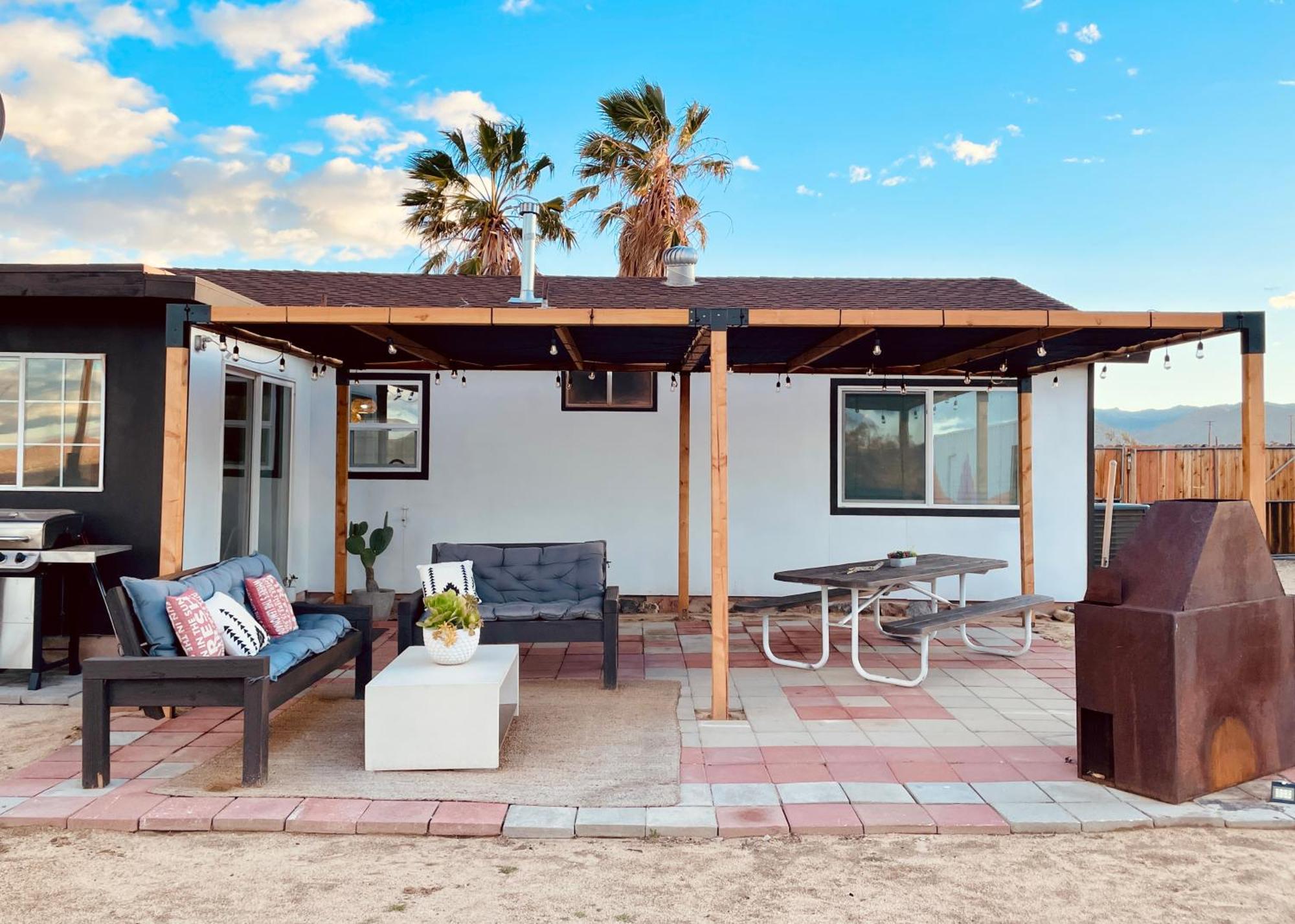 Twin Palms Desert Getaway - Jacuzzi, Fire Pit, Meditation Room & More Joshua Tree Luaran gambar